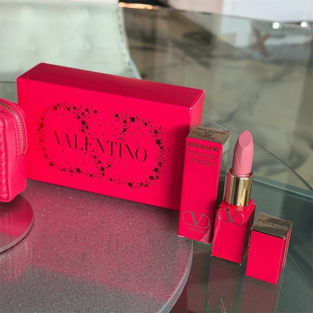 Valentino Rosso Lipstick Gift Set Satin 22R Matte 135R + Zip Pouch